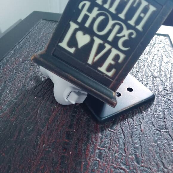 Scentsationals Tin Wall Plugin Warmer Faith Hope Love NIB - Picture 5 of 9